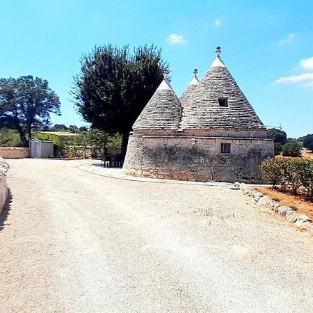 Trullo Roverella 로코로톤도 외부 사진