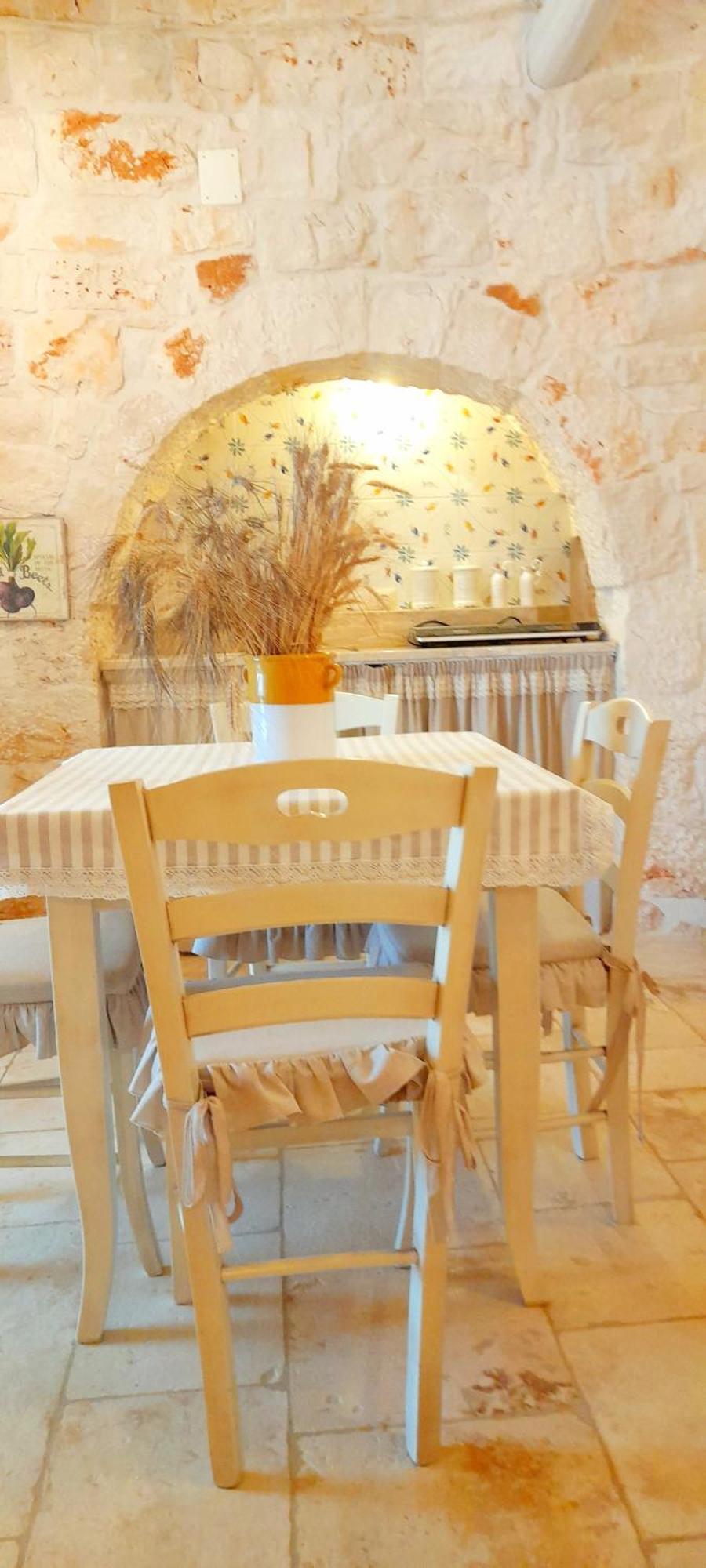 Trullo Roverella 로코로톤도 외부 사진