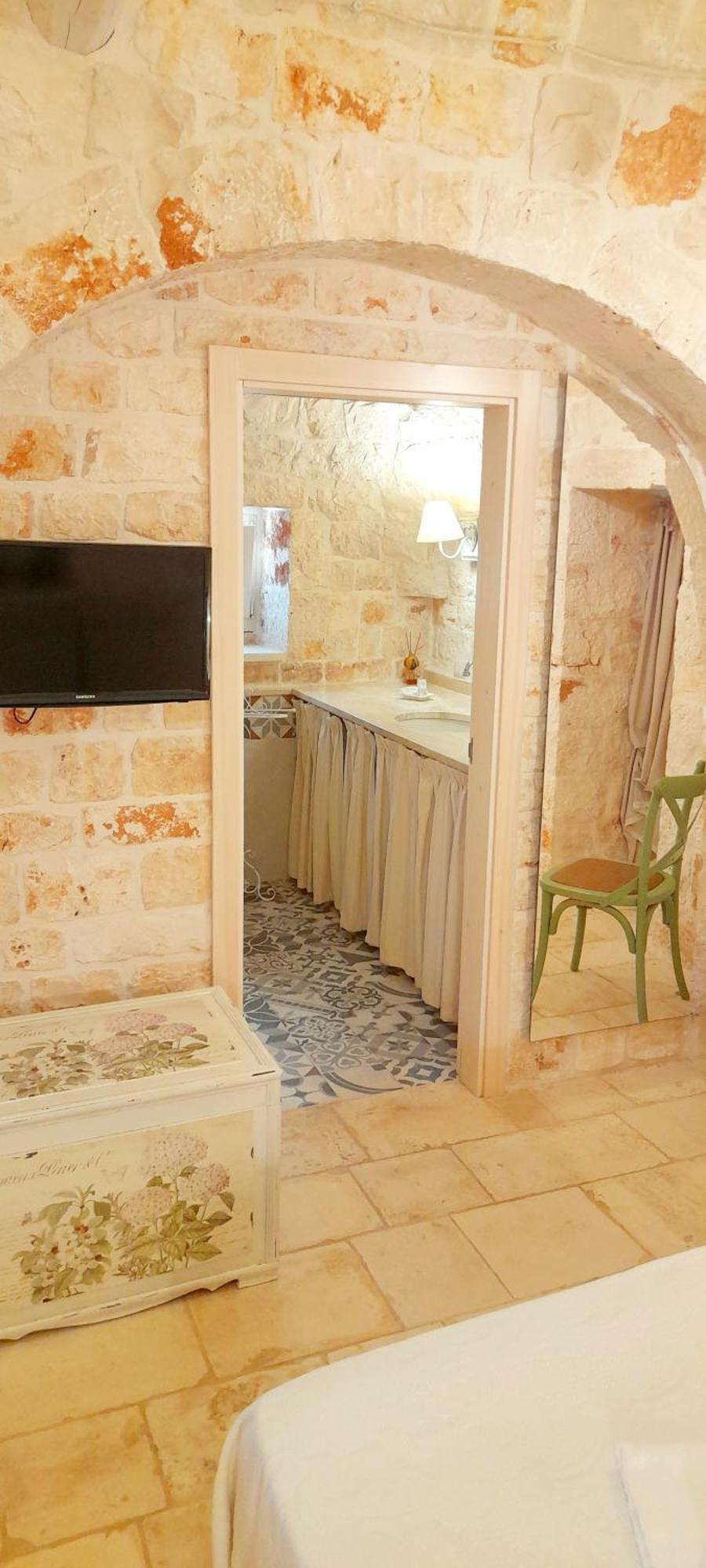Trullo Roverella 로코로톤도 외부 사진
